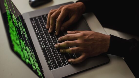 Cyber Crime: 13 Cara Mencegah dan Mengatasi Serangan Siber di Indonesia dengan efektif